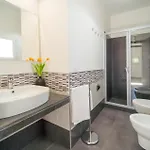 Casa Libasci וילה מנפי